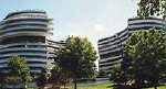 Watergate building Monica Lewinsky apartment